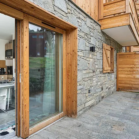 Moderne A Pour 4 Pers, Proche Piste, Parking Et Wifi Inclus - Fr-1-563-69